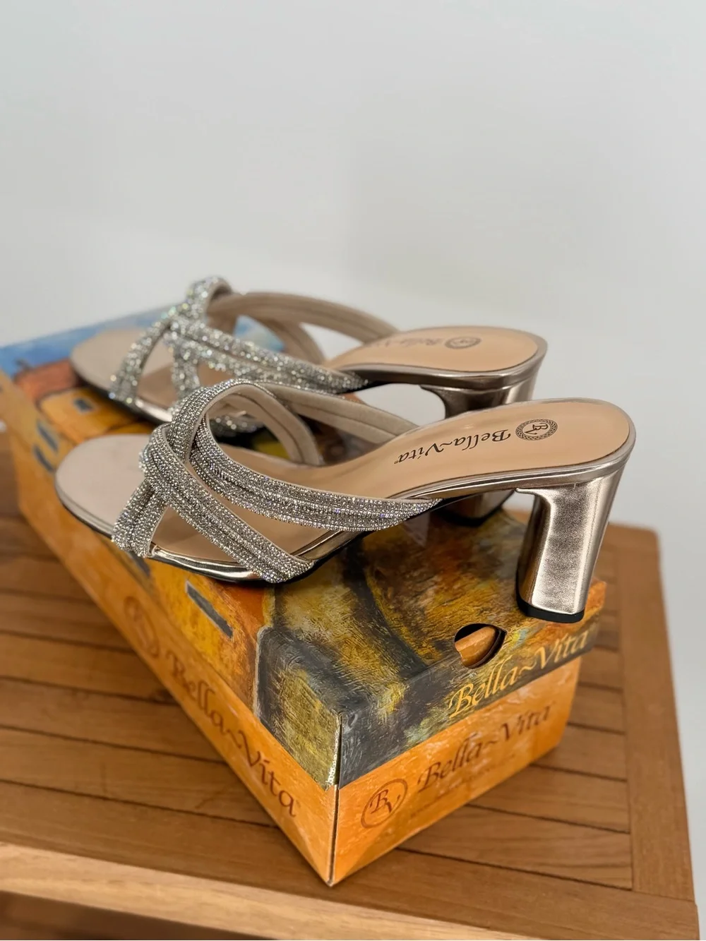 New Bella Vita CARMEN Women's Metallic Silver Knot Slide SandalsSIZE 8 W
